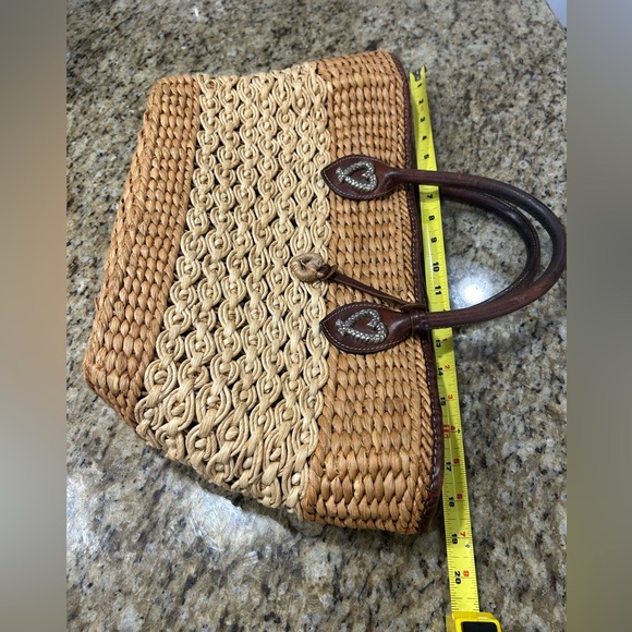 Boho Vintage  Brighton Tan and Brown Woven Tote Bag with Leather Handles. - Picture 10 of 13